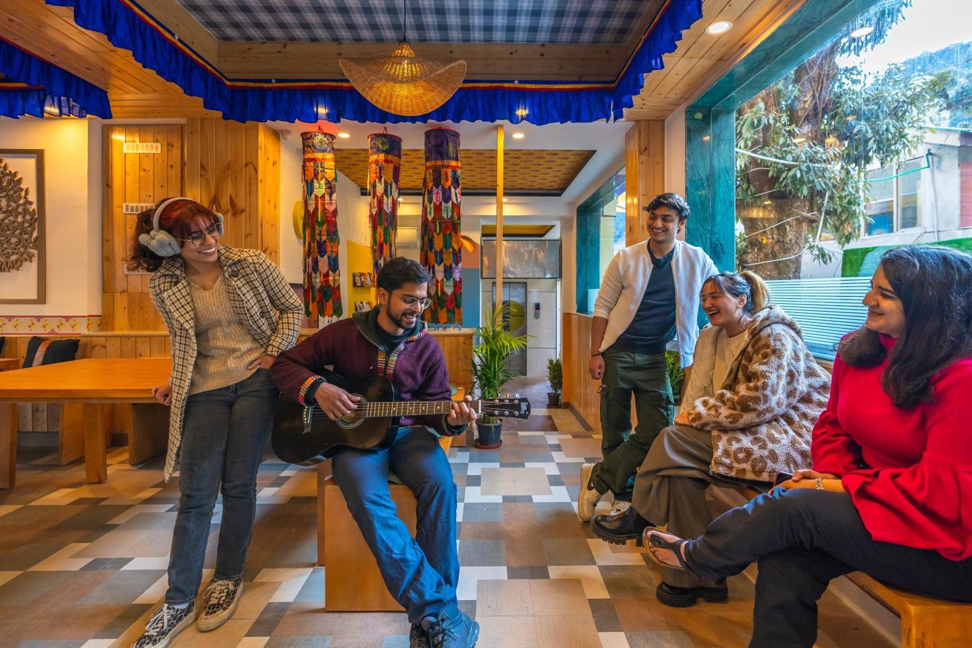 The Hosteller Mcleodganj, Bhagsu ماكليود غانج المظهر الخارجي الصورة